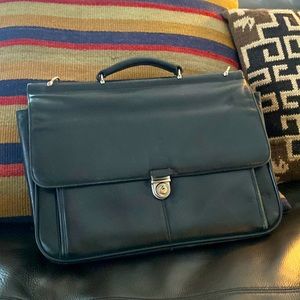 Kenneth Cole REACTION Black Leather Briefcase